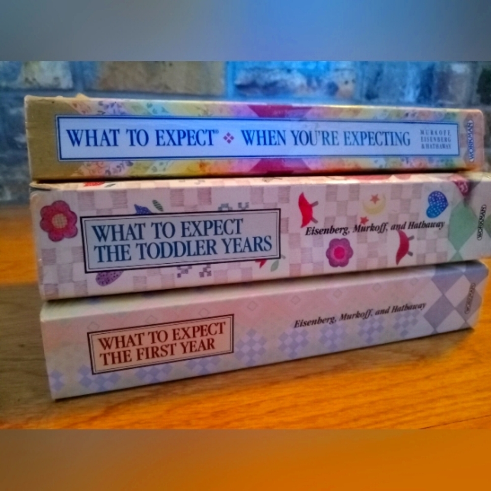 What to expect book bundle
